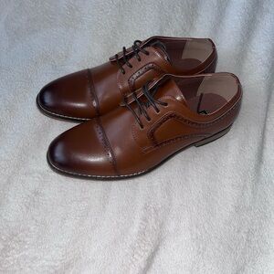 Stacy Adams Brown Oxford Dress Shoes with Cap Toe